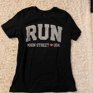 RunDisney Sarah Marie Design Studio Run Main Street T-shirt Size S